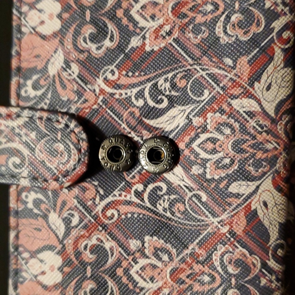 Wallet - Picture 3 of 9